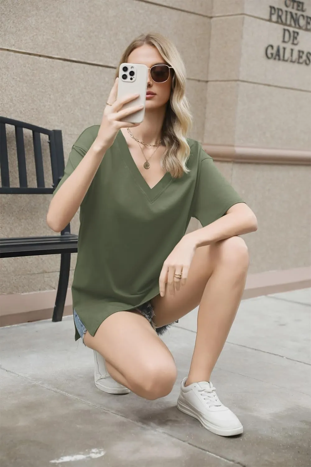 Neweek Womens Oversized Workout T Shirts Short Sleeve V Neck Side Slit T-Shirt Summer Casual Basic Tee Tops Loose Fit